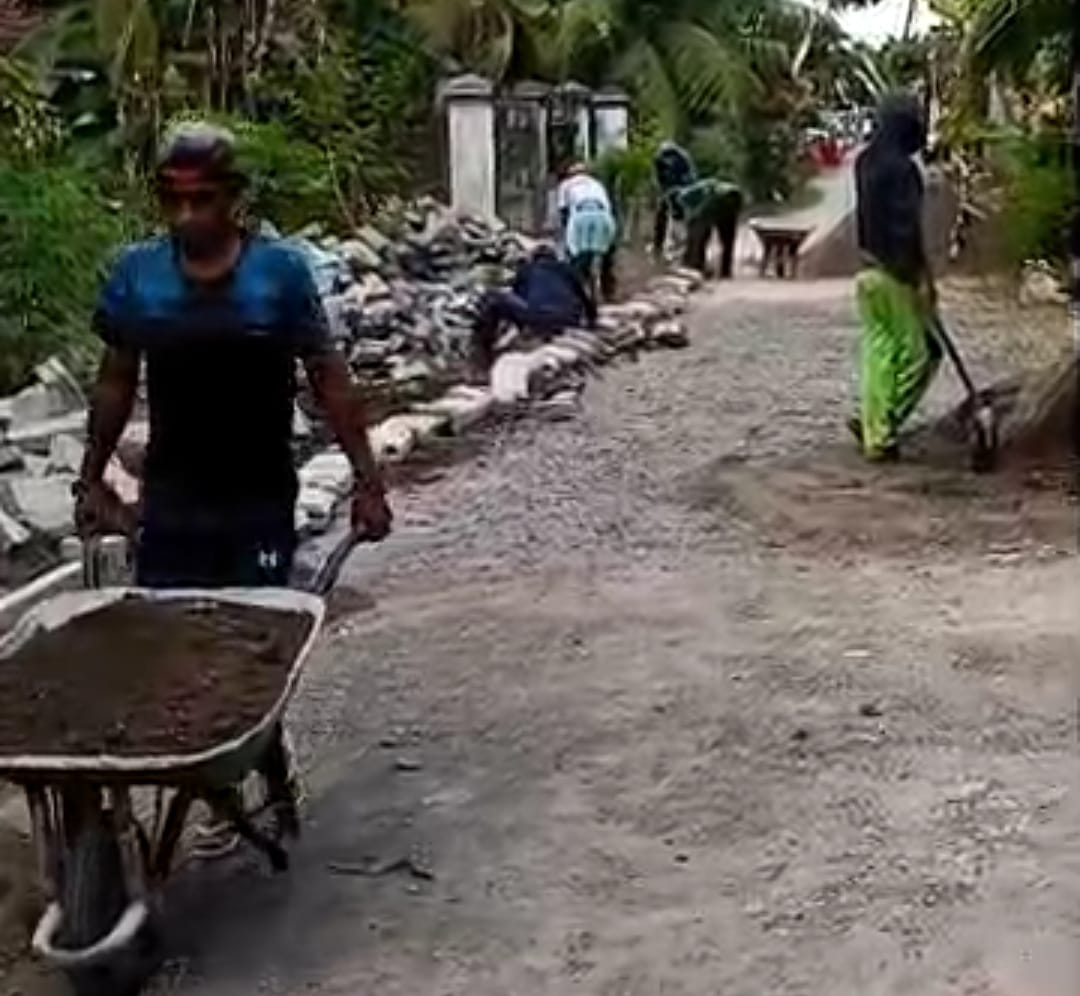 Proyek-Lanjutan-Pavingisasi-SDN-2-SAMBIMULYO-Dimulai