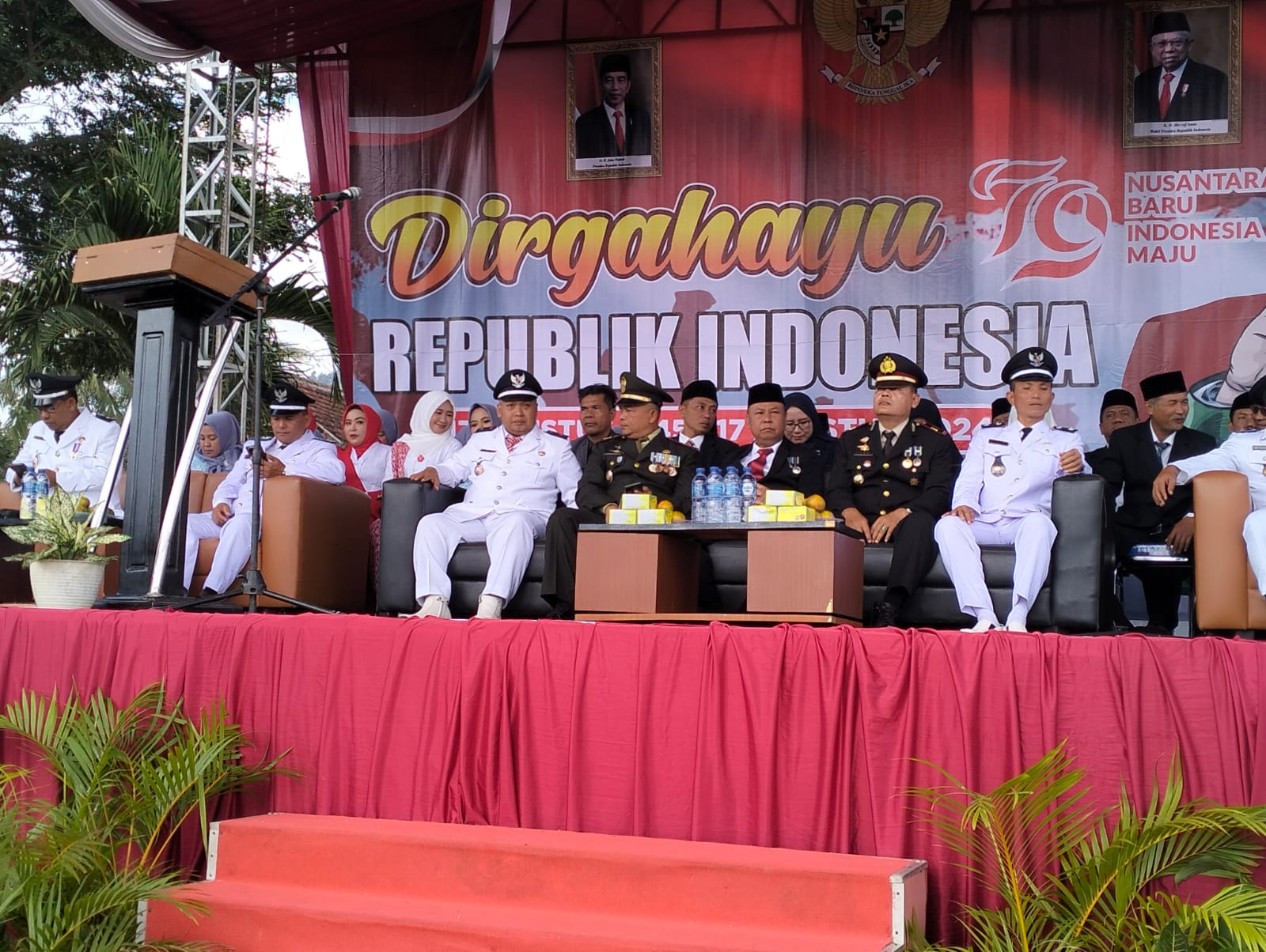 Upacara-HUT-RI-ke-79-di-Kecamatan-Bangorejo-Berjalan-Sukses