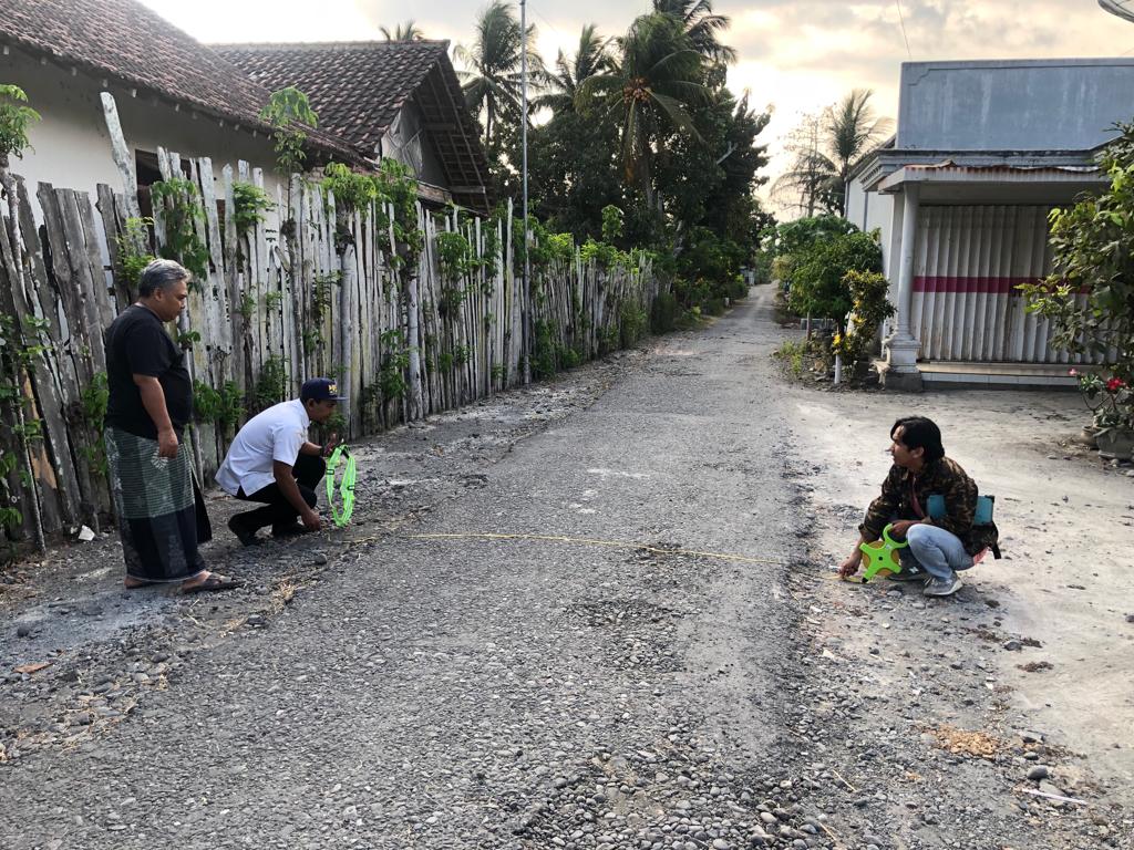 Jalan-Ajong-Ke-Barat-Dusun-Kedungrejo-Desa-Sambimulyo-Segera-Di-Hotmix