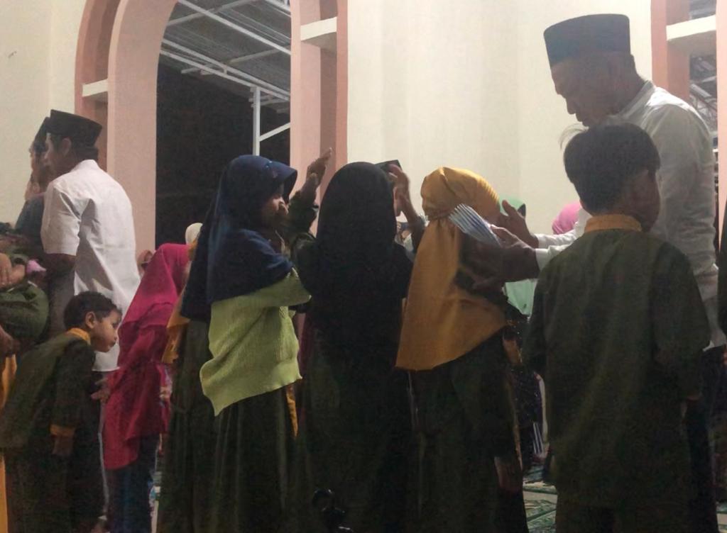 Santunan Anak Yatim Dan Duafa 10 Muharram 1445 H Masjid At-Taqwa Sambimulyo Capai 22 juta