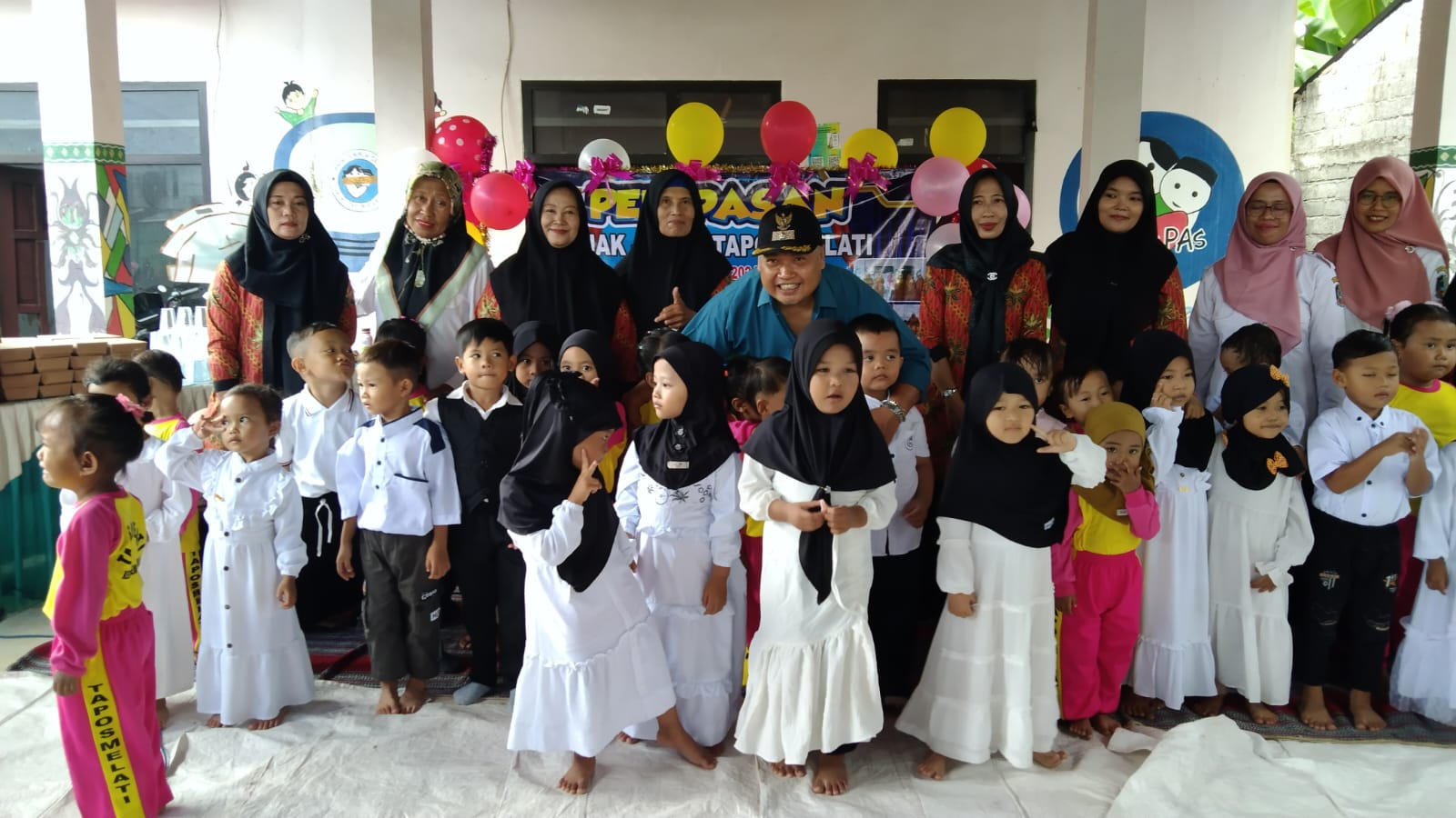 Pelepasan-Taman-Posyandu-Melati-Sambimulyo-Penuh-Haru-dan-Harapan-Mengiringi-18-Siswa