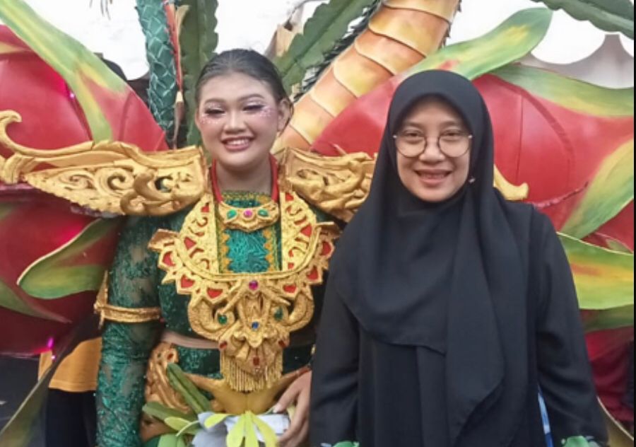 Sambimulyo-Dalam-Persiapan-Puncak-BEC-2024,-Ibu-Ipuk-:-Bagus-Sekali-Buah-Naganya