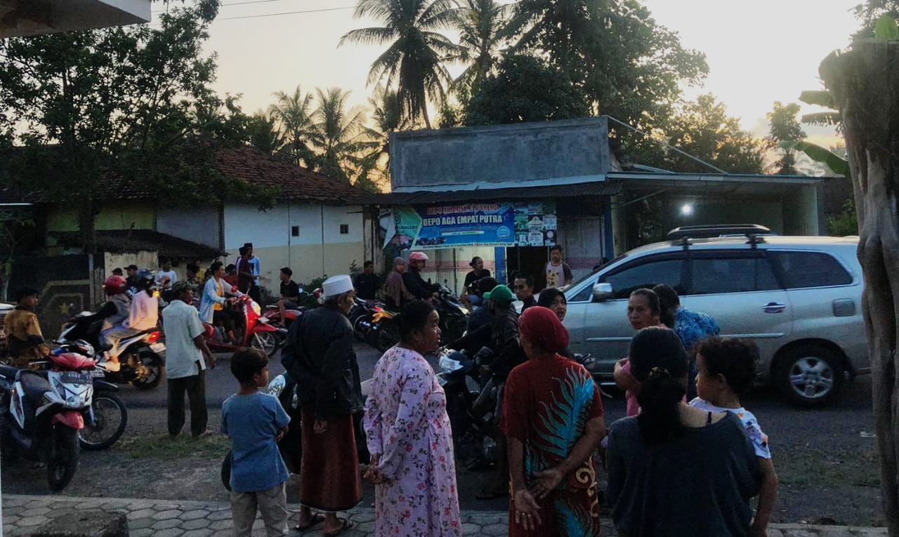 Tiga-anak-Sambimulyo-yang-sempat-di-laporkan-hilang-di-temukan-di-barat-Wisata-Pantai-Pulau-Merah