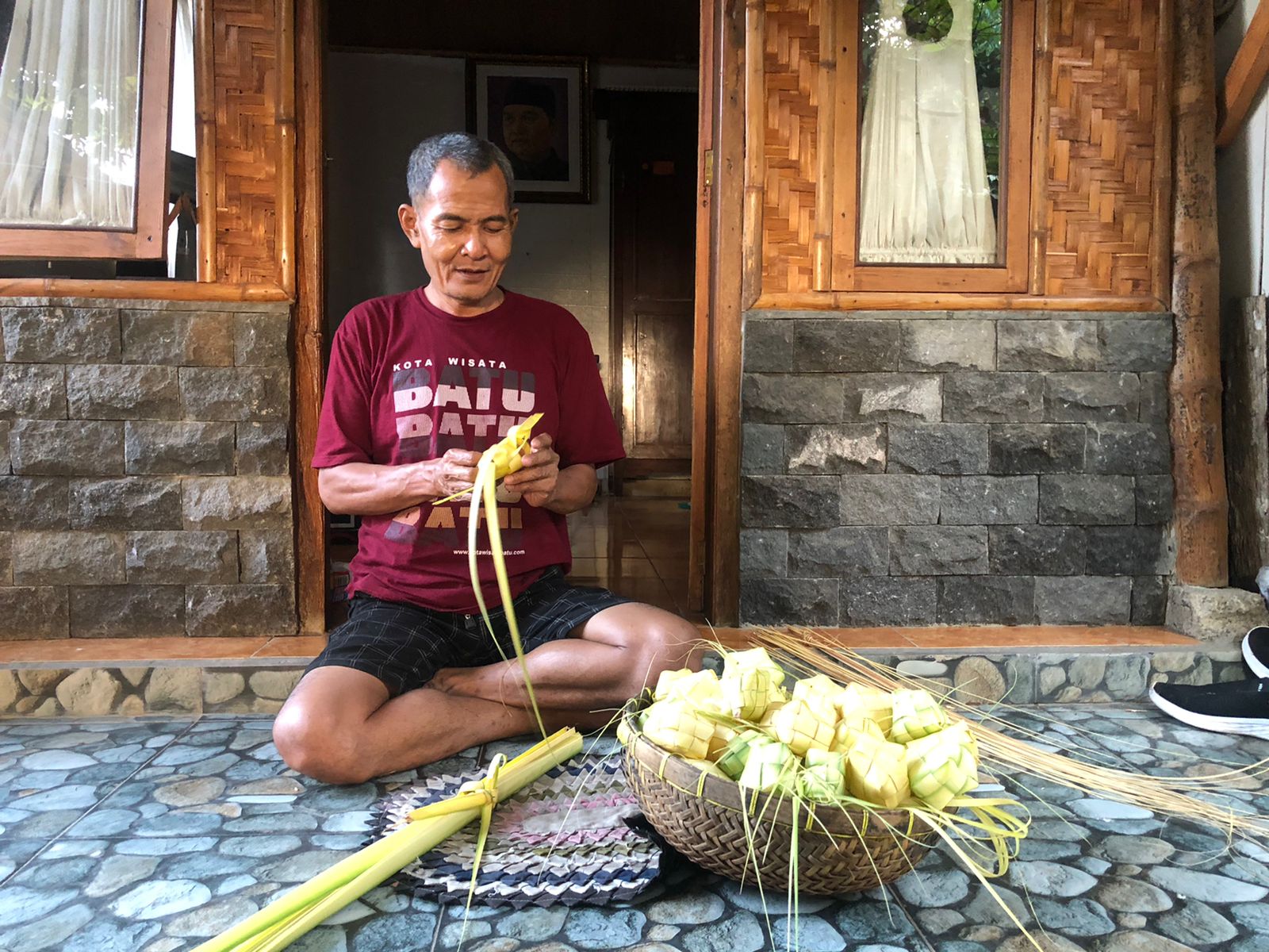 Mengenal-Kupat,-Tradisi-Lebaran-Khas-Orang-Jawa