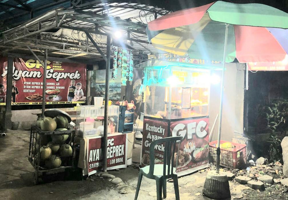Ayo-ke-GFC,-Ayam-Geprek-Utara-RTH-Sambimulyo-:-Murah,-Enak,-dan-Siap-Antar!