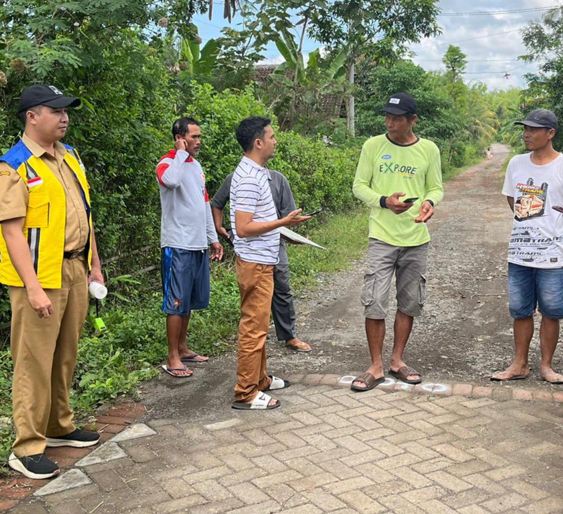 Pavingisasi-Jalan-Mukhlisin-Dimulai-Antusiasme-Warga-Luar-Biasa